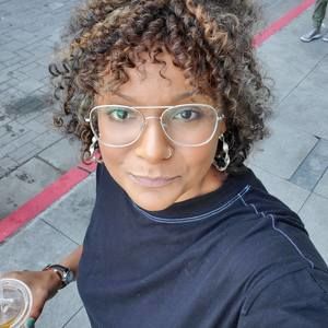 Meet your Posher, Cherie